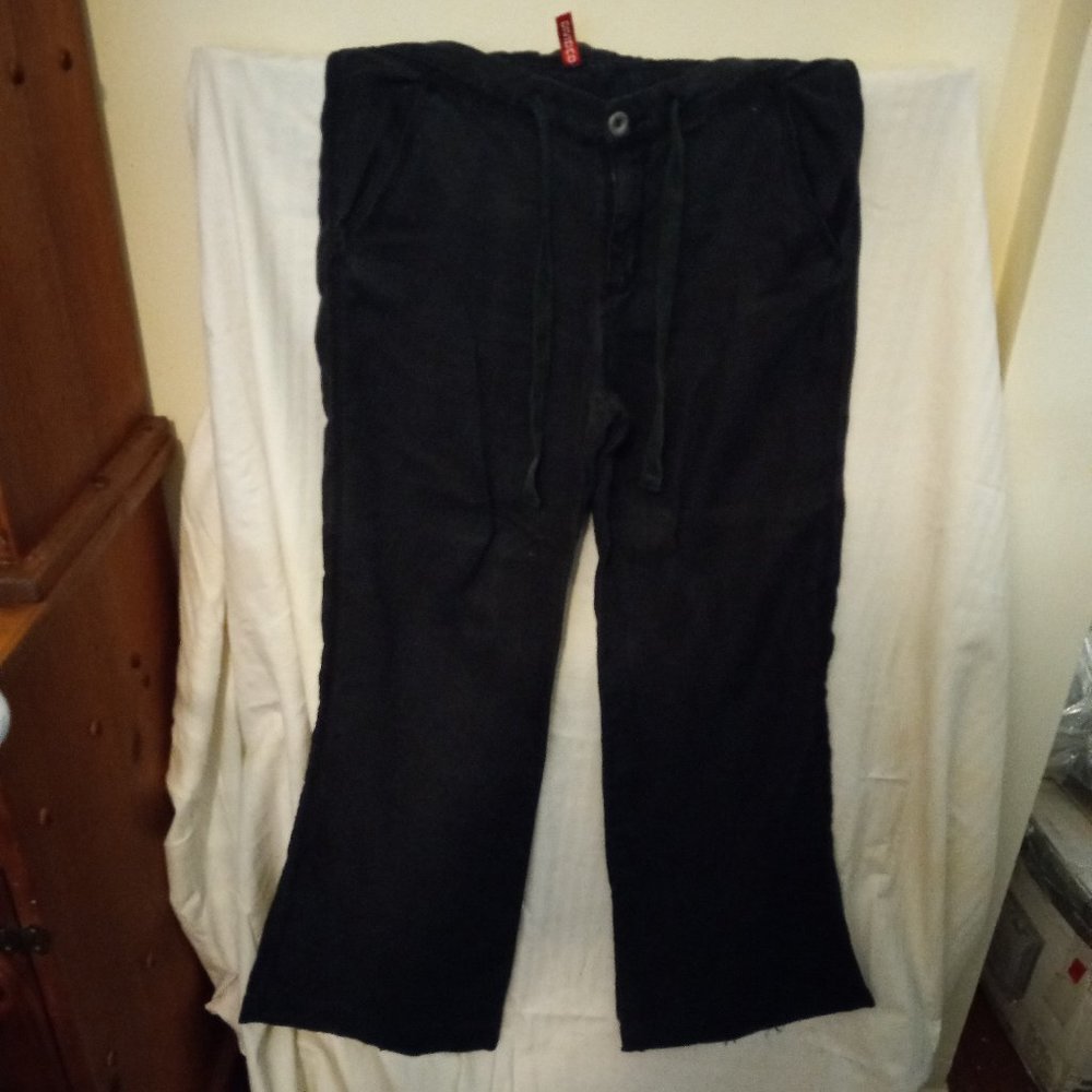 Divided by H and M slacks size 8 wide leg